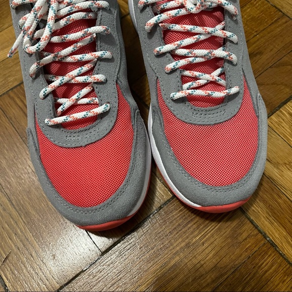 Columbia Pivot Waterproof Shoe - Picture 5 of 8